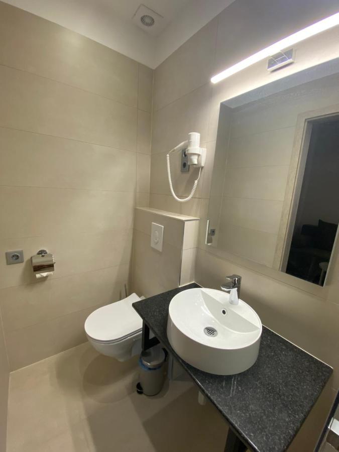 Peto Apartman Győr Exteriör bild