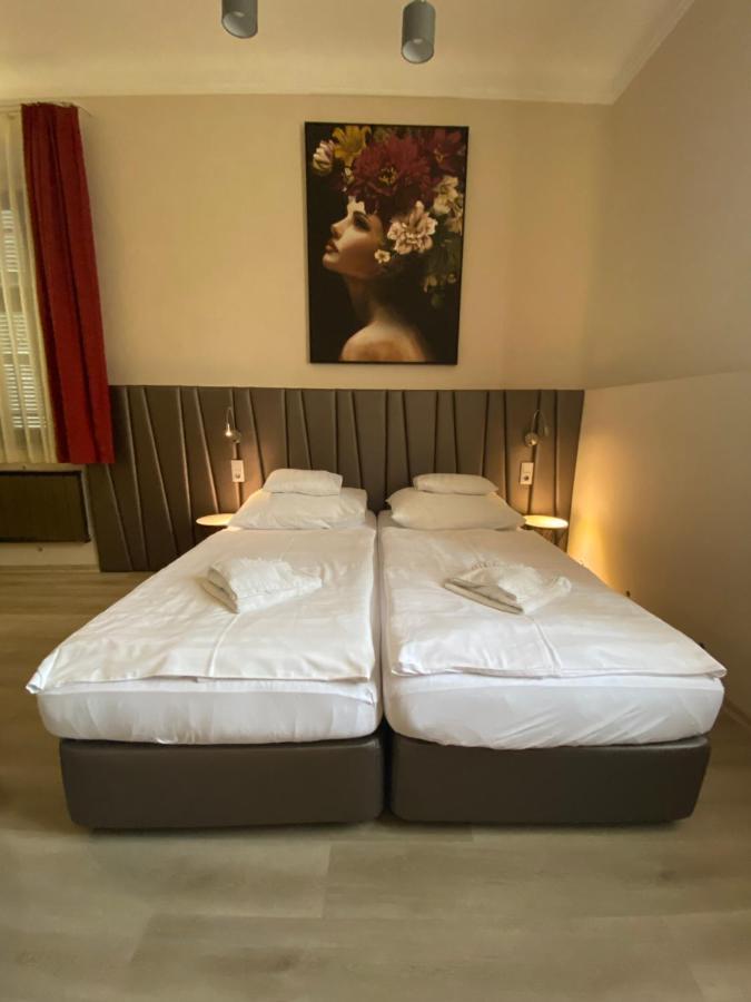 Peto Apartman Győr Exteriör bild