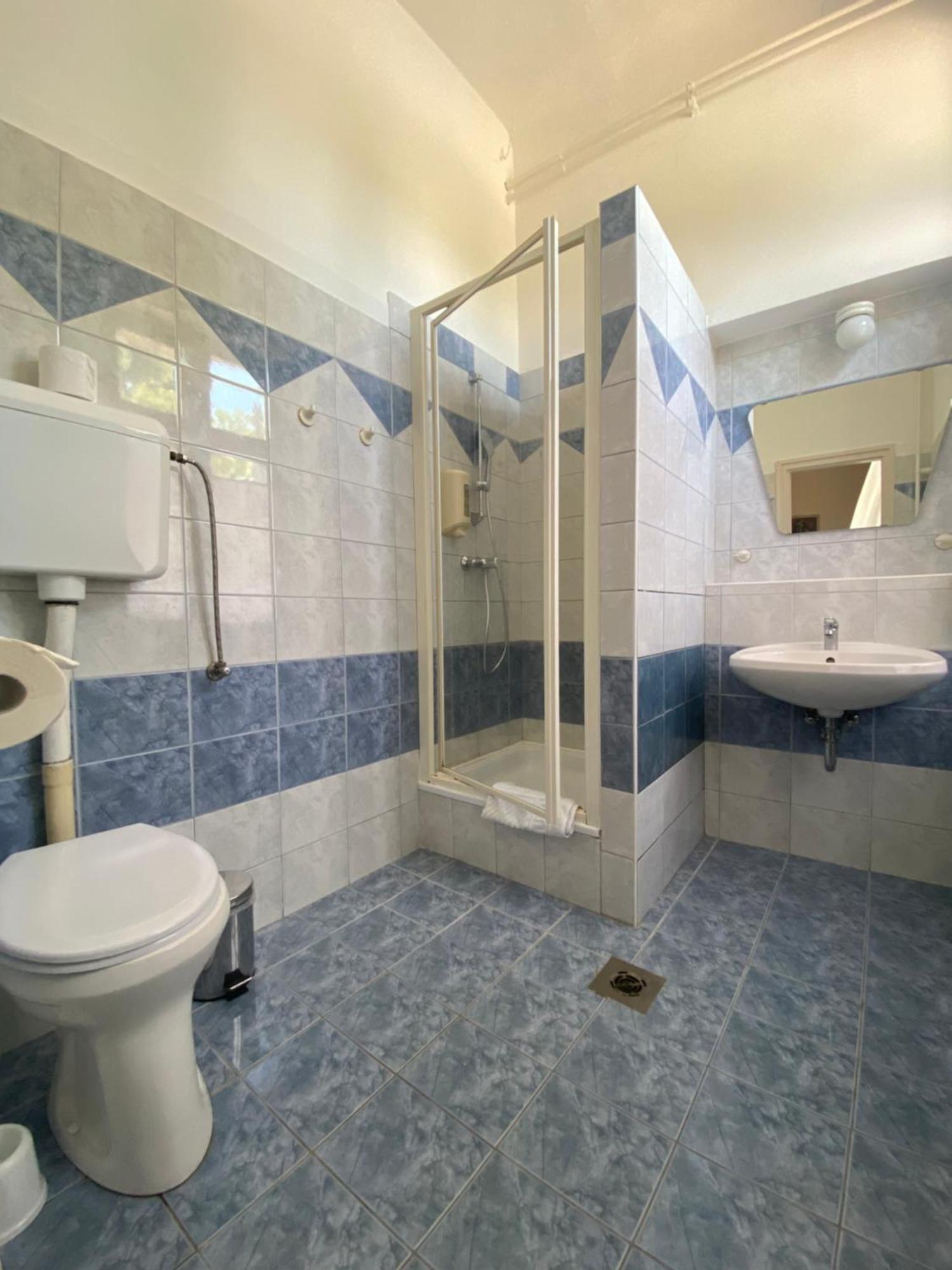 Peto Apartman Győr Exteriör bild